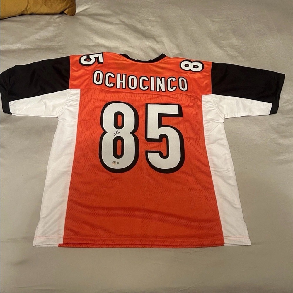 Bengals Chad Ochocinco Signed Football Jersey (Beckett Authenticated)